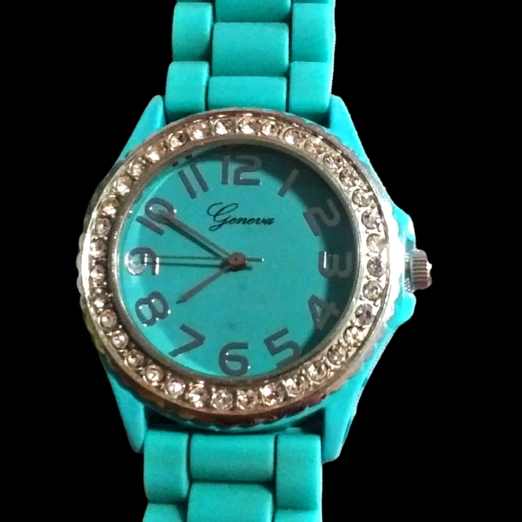Geneva Green Silicone Watch with Crystals - Picture 2 of 4